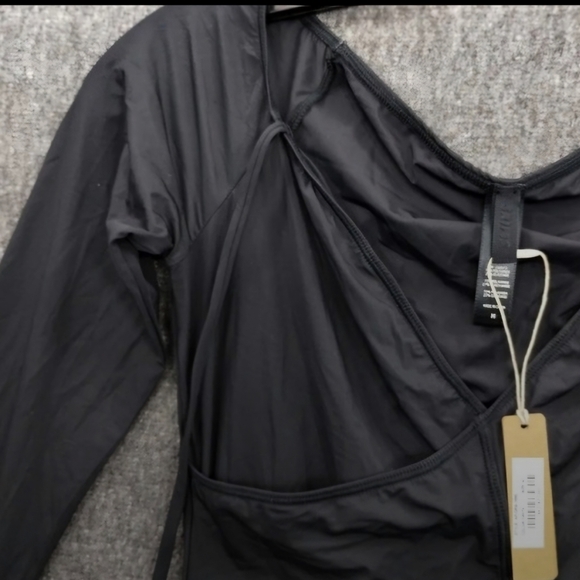 SKIMS Rare Night Out Dress - Picture 3 of 5